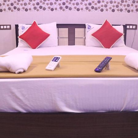 Hotel Sr Residency Рамешварам Екстер'єр фото